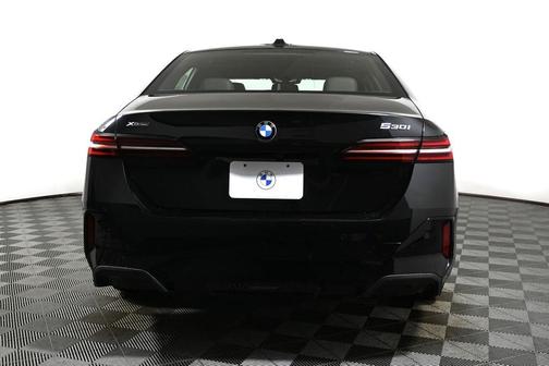 2026 BMW 530 i xDrive