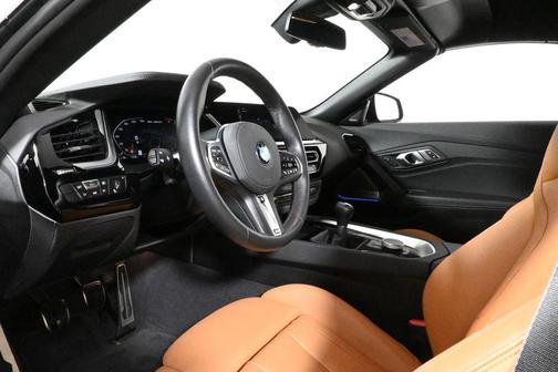 2025 BMW Z4 M40i