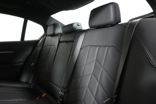 2026 BMW 530 i xDrive