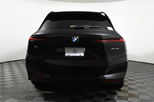 2026 BMW iX xDrive45