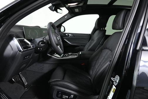 Black 2026 BMW X5 xDrive40i