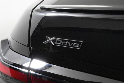2024 BMW 740 i xDrive