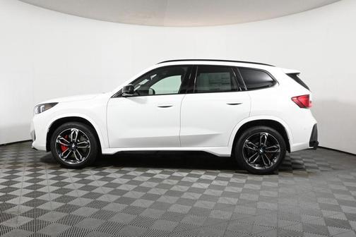 2025 BMW X1 M35i
