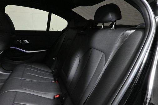 2021 BMW 330e xDrive