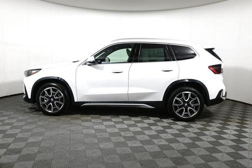 OTHER 2027 BMW X1 xDrive28i