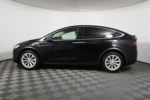 2017 Tesla Model X 75D