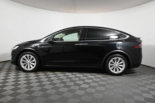 2017 Tesla Model X 75D