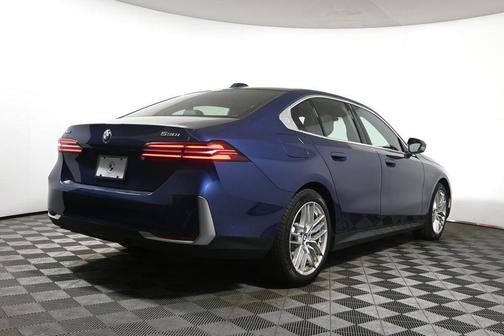 Phytonic Blue Metallic 2025 BMW 530 i xDrive