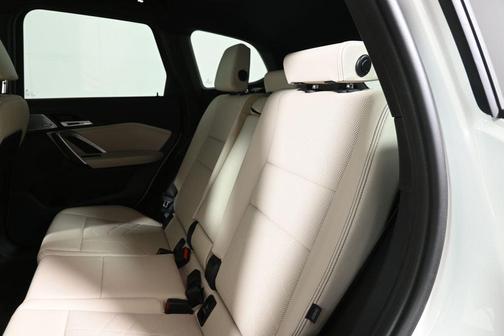 Alpine White 2023 BMW X1 xDrive28i