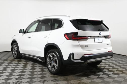 Alpine White 2023 BMW X1 xDrive28i
