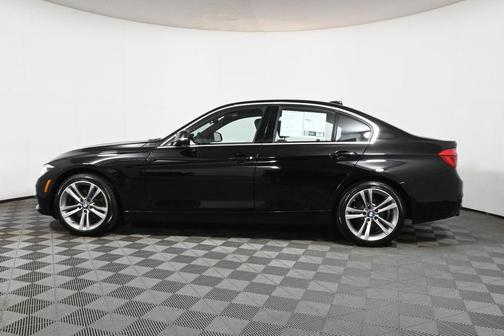 2018 BMW 330 i xDrive