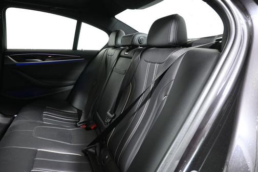 Dark Graphite Metallic 2019 BMW 540 i xDrive