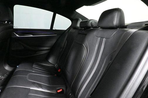 2019 BMW 530 i xDrive