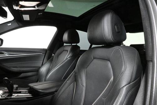 2019 BMW 530 i xDrive