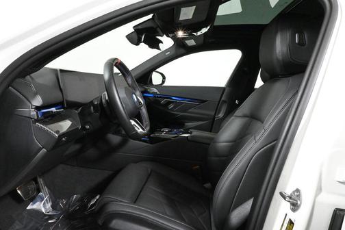 2024 BMW i5 M60