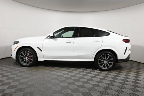 White 2027 BMW X6 xDrive40i