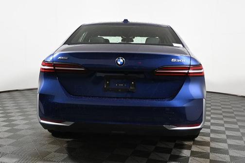 2026 BMW 530 i xDrive