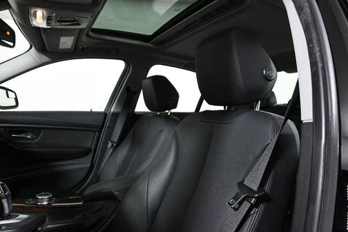 Jet Black 2014 BMW 320 i xDrive