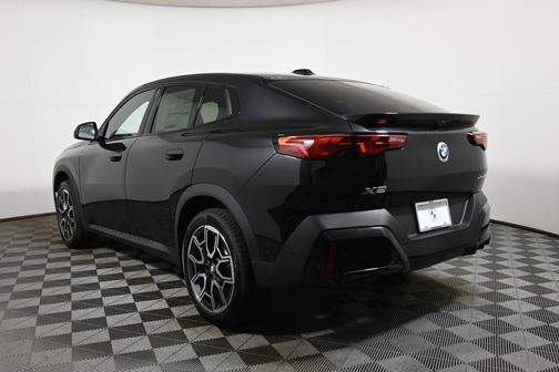 2026 BMW X2 xDrive28i