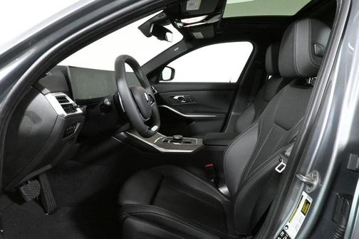 2025 BMW 330 i xDrive