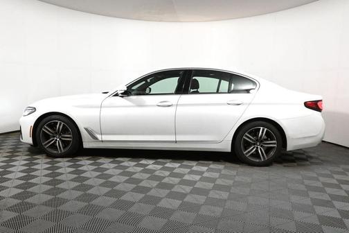 2022 BMW 530 i xDrive