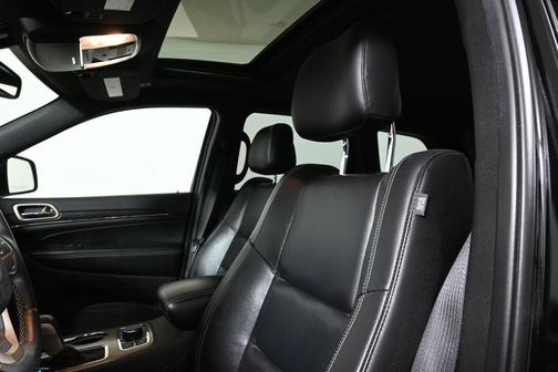 Diamond Black 2017 Jeep Grand Cherokee Limited