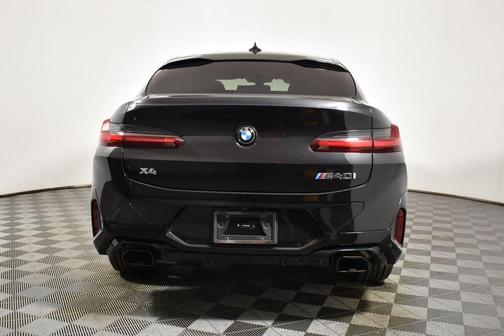 2024 BMW X4 M40i
