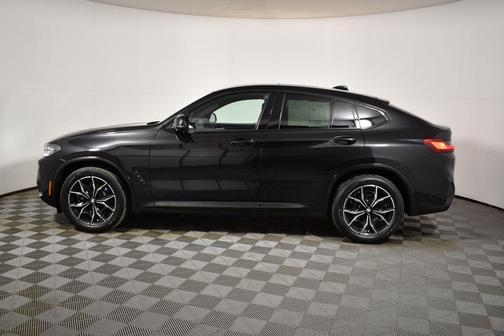 2024 BMW X4 M40i