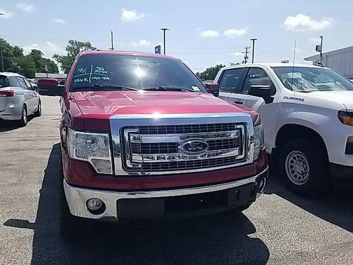 Red 2013 Ford F-150 XLT