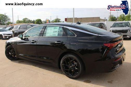 Black Pearl 2026 Kia K5 GT-Line