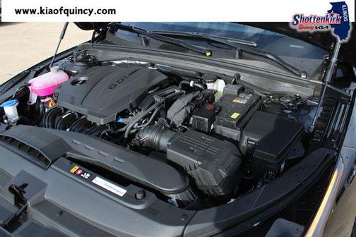 Black Pearl 2026 Kia K5 GT-Line