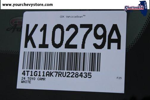 2024 Toyota Camry SE