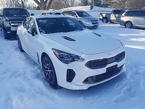 2022 Kia Stinger GT-Line