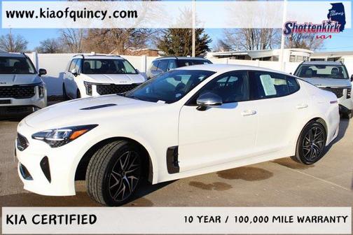 2022 Kia Stinger GT-Line