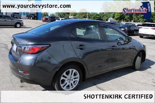 2017 Toyota Yaris iA Base