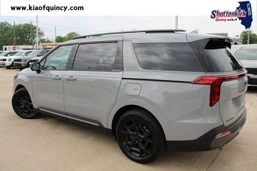 2025 Kia Carnival SX