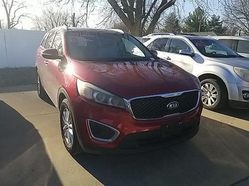 2016 Kia Sorento LX