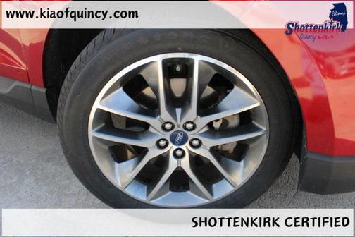 2017 Ford Edge Titanium
