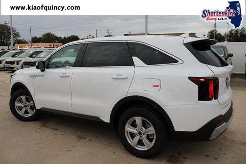 Glacial White Pearl 2026 Kia Sorento LX