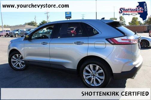 2023 Ford Edge Titanium