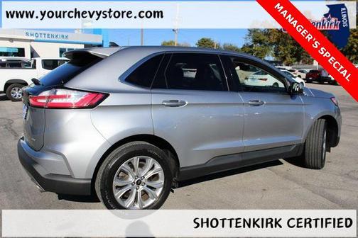 2023 Ford Edge Titanium