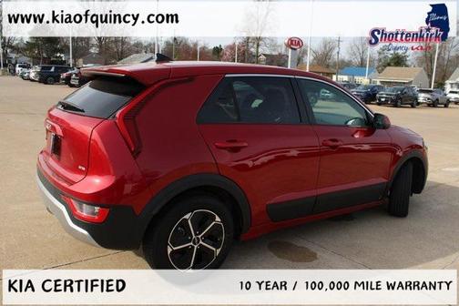 2023 Kia Niro LX