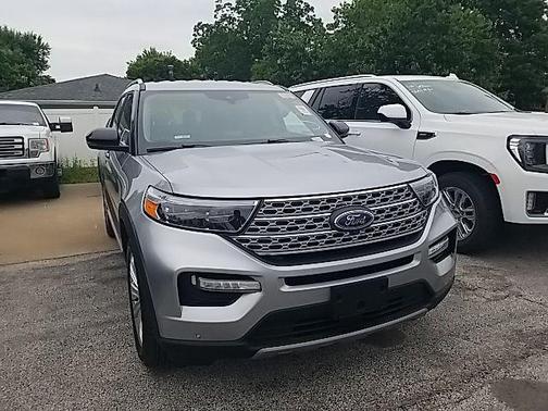 Iconic Silver Metallic 2022 Ford Explorer Limited