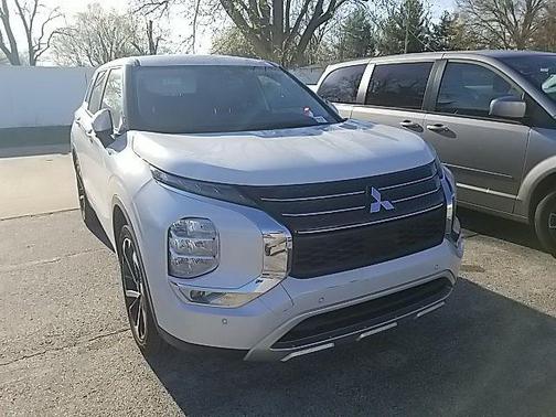 2024 Mitsubishi Outlander 