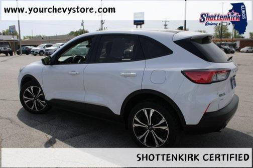 2021 Ford Escape SE