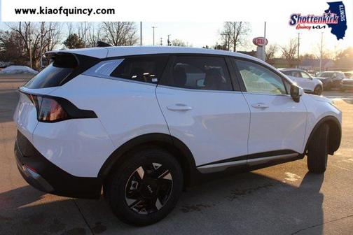 2026 Kia Sportage LX