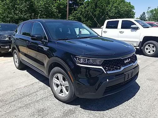 Ebony Black 2022 Kia Sorento LX