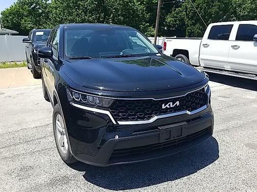 Ebony Black 2022 Kia Sorento LX