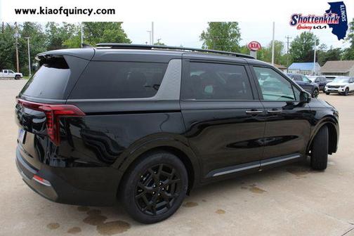 Black Pearl 2026 Kia Carnival SX Prestige