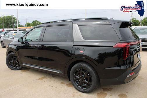 Black Pearl 2026 Kia Carnival SX Prestige